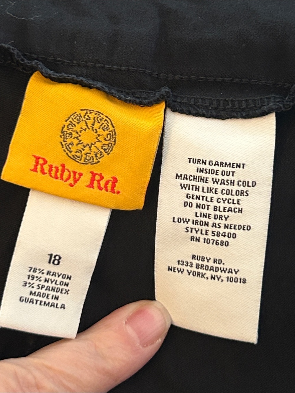 Ruby Rd. Black Capris - Picture 3 of 3